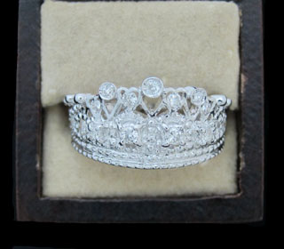 皇冠造型 鑽石戒指 圓鑽共38.5分